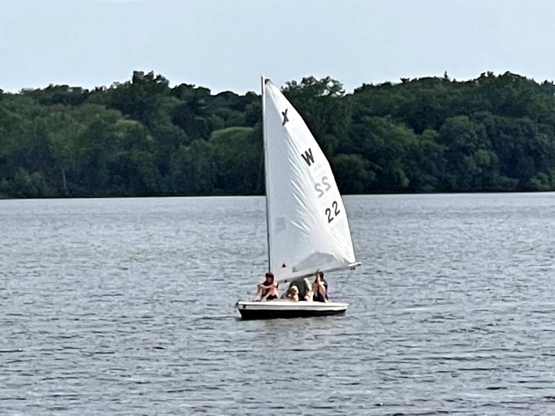 White Sailboat with Trailer: Perfect for Adventures at Sea